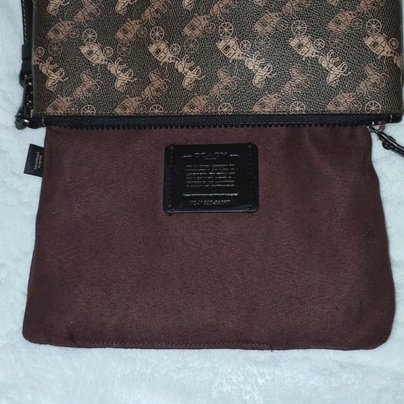 Coach Large Front Zip Wristlet - Picture 10 of 16